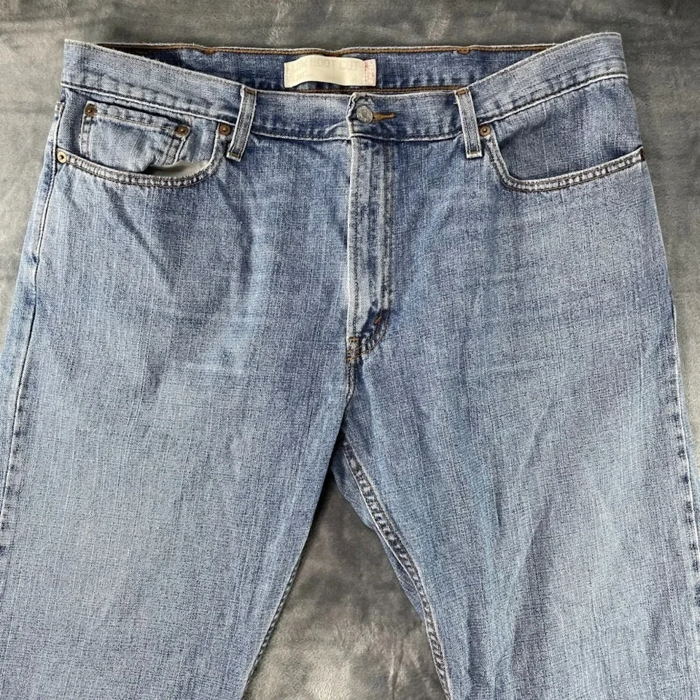 Levi's 527 Y2K Boot Cut Jeans Mens 40x32 Fit 38x32 Blue Denim Medium Wash Cowboy